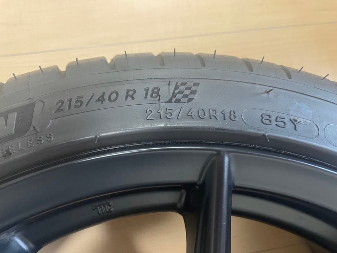 【送料込み】GR86 RZ純正ホイール 4本セット 純正タイヤ付き