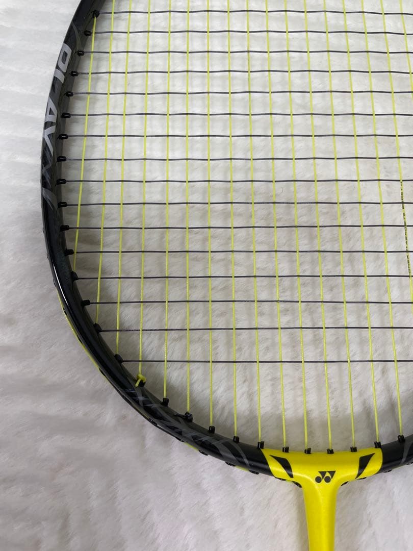 バドミントンラケット　ナノフレア1000PLAY 美品　4UG5