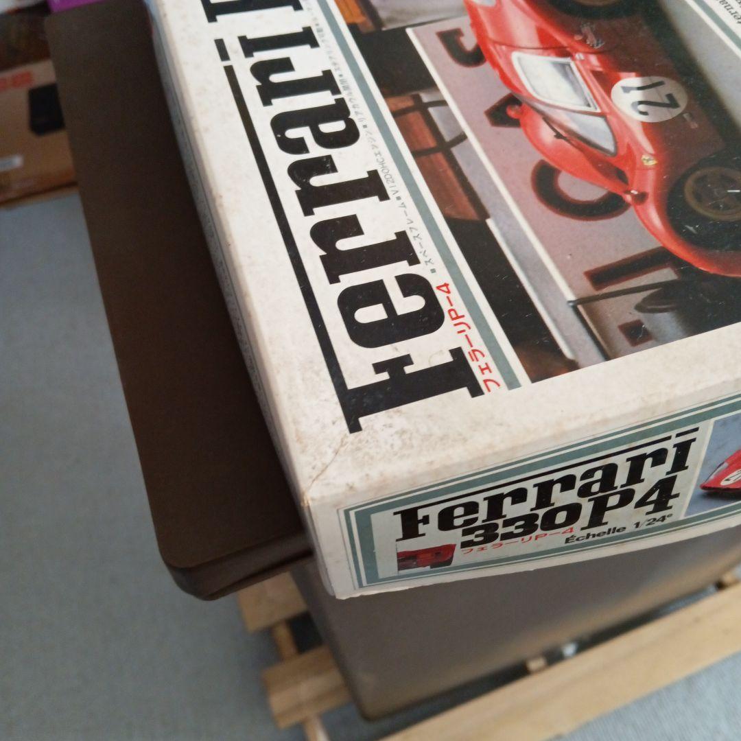 自動車 '70 Dodge Challenger T/A & Ferrari P4