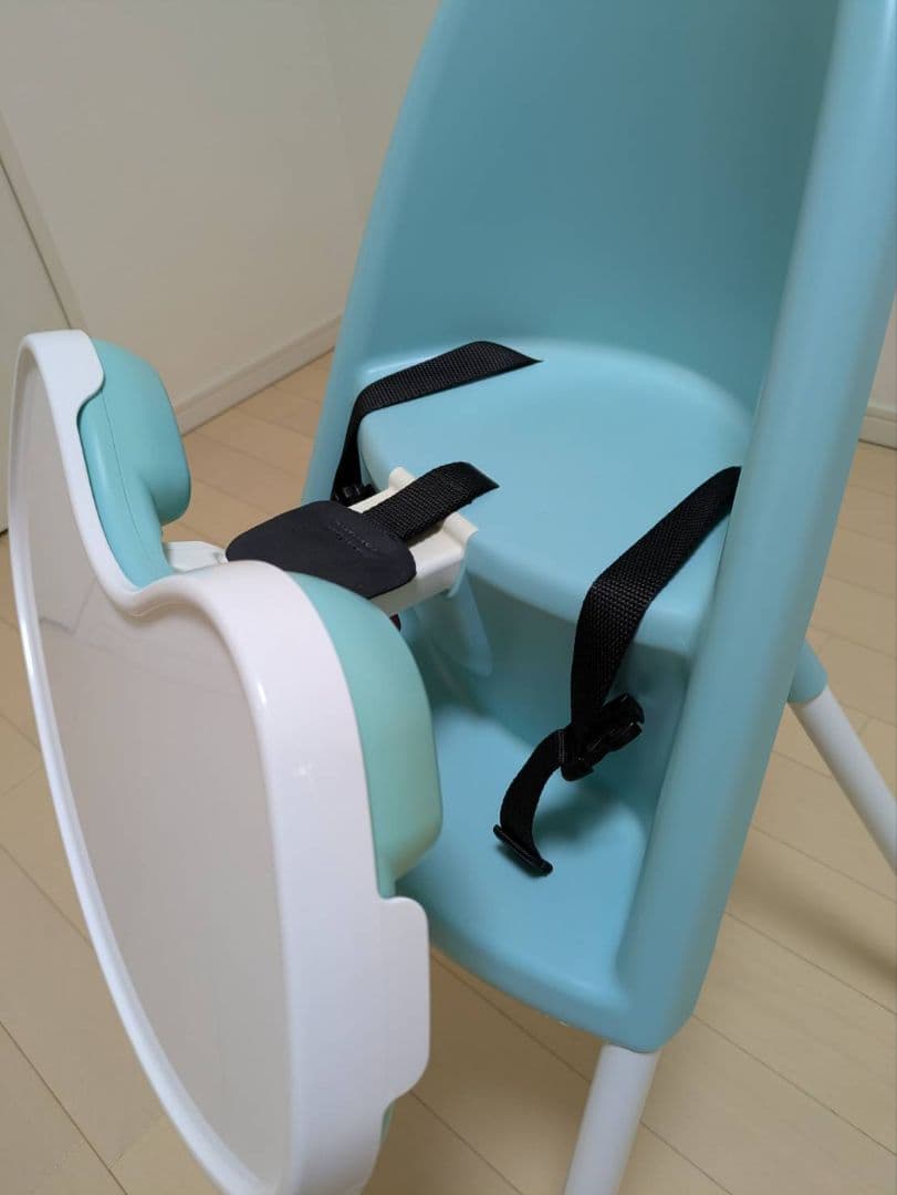 BABYBJÖRN ベビーチェア 水色 取り外しトレイ付き