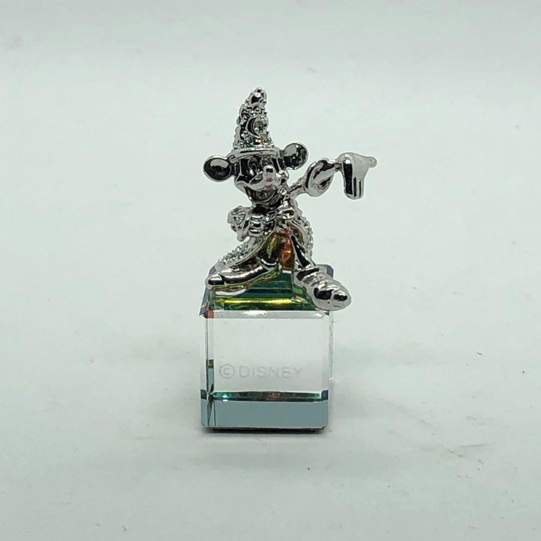 ディズニーリゾート ミッキー クリスタル 置物 人形