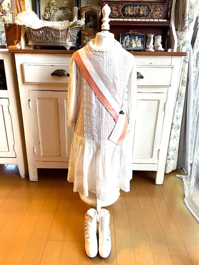 超レア　フランスアンティーク　チャイルドトルソー　ブローチ＆布花付き　たのメル便