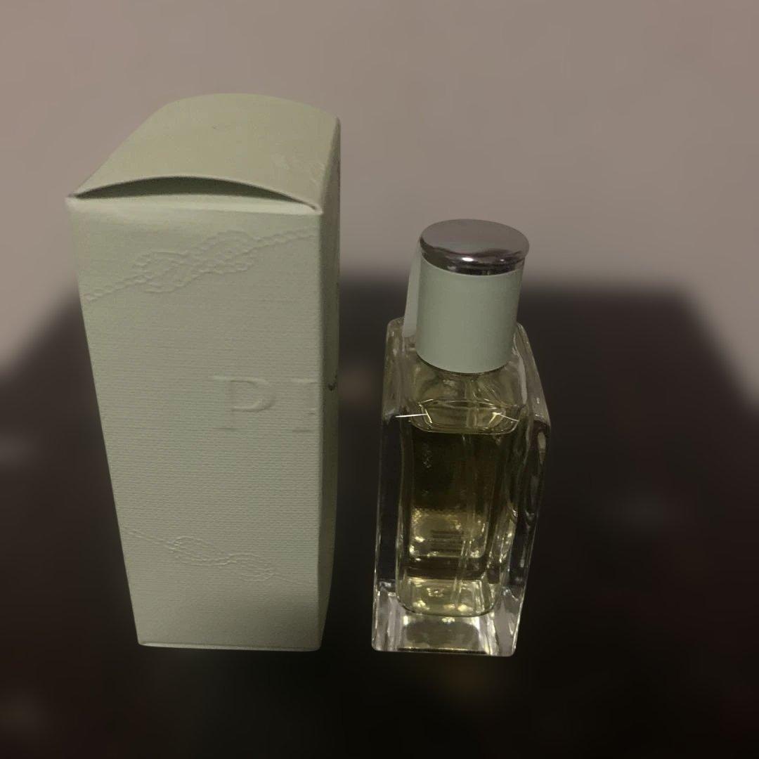 香水(女性用) PRADA Infusion d'Iris 30ml Eau de Parfum
