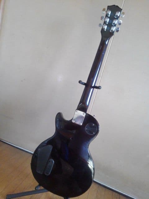 ◎激渋！激珍！ギブソンレスポールそっくりミニエレキギター・高級ソフトケース付き！