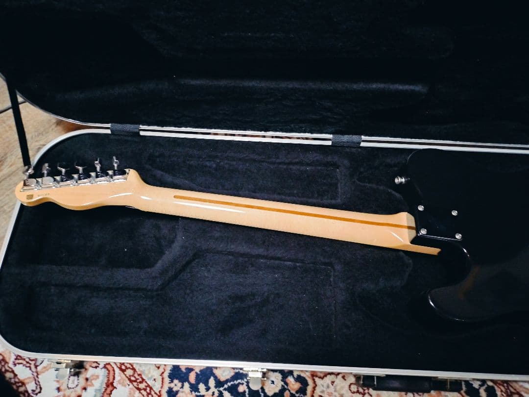 テレキャスターカスタム　フリーダムカスタムギターリサーチ