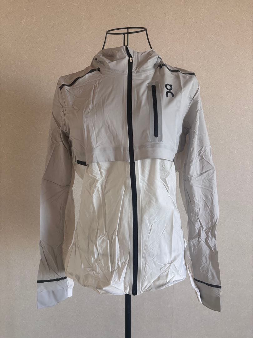 on ウェザージャケット