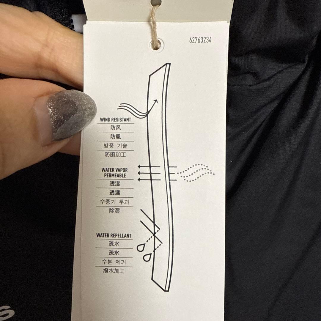 adidas ダウン　ベンチコート