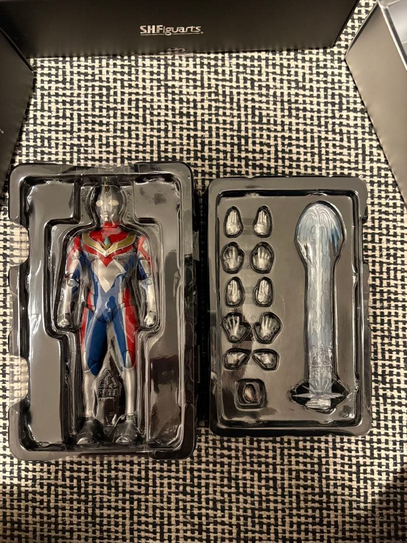 SHFiguarts 真骨頂　ウルトラマンティガ　セット