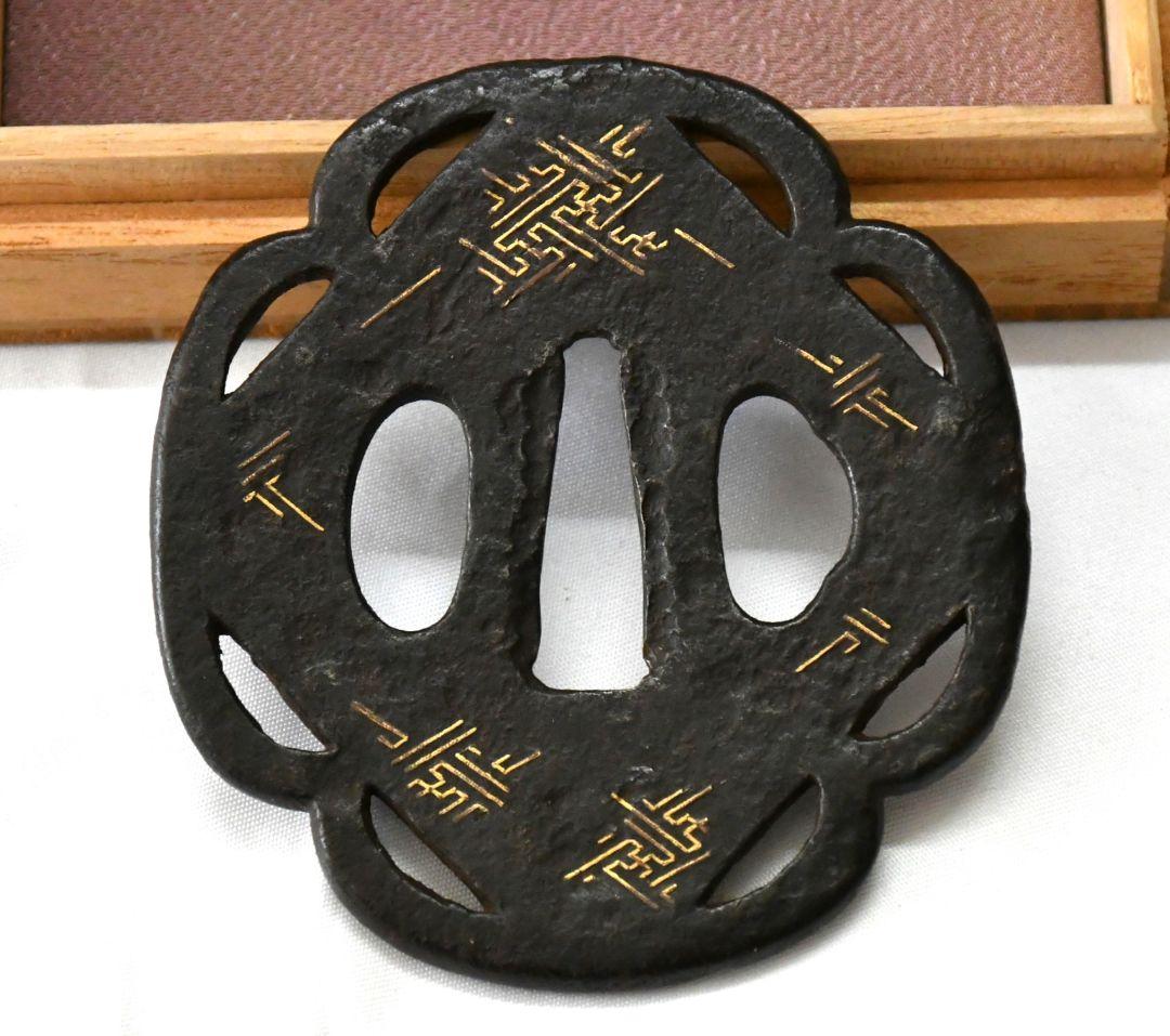 時代物　日本刀鐔　肥後銀象嵌　木瓜鍔