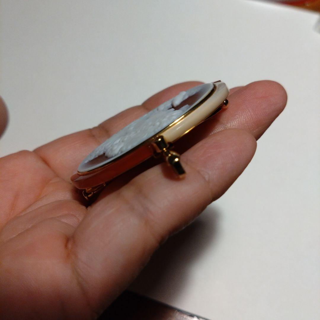 K18　カメオの　ブローチ　ペンダントトップ　18金　750　ダイヤモンド