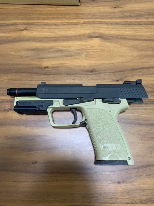 タニオコバ USP40 TACTICAL SD（ガスブローバック ）　付属品あり