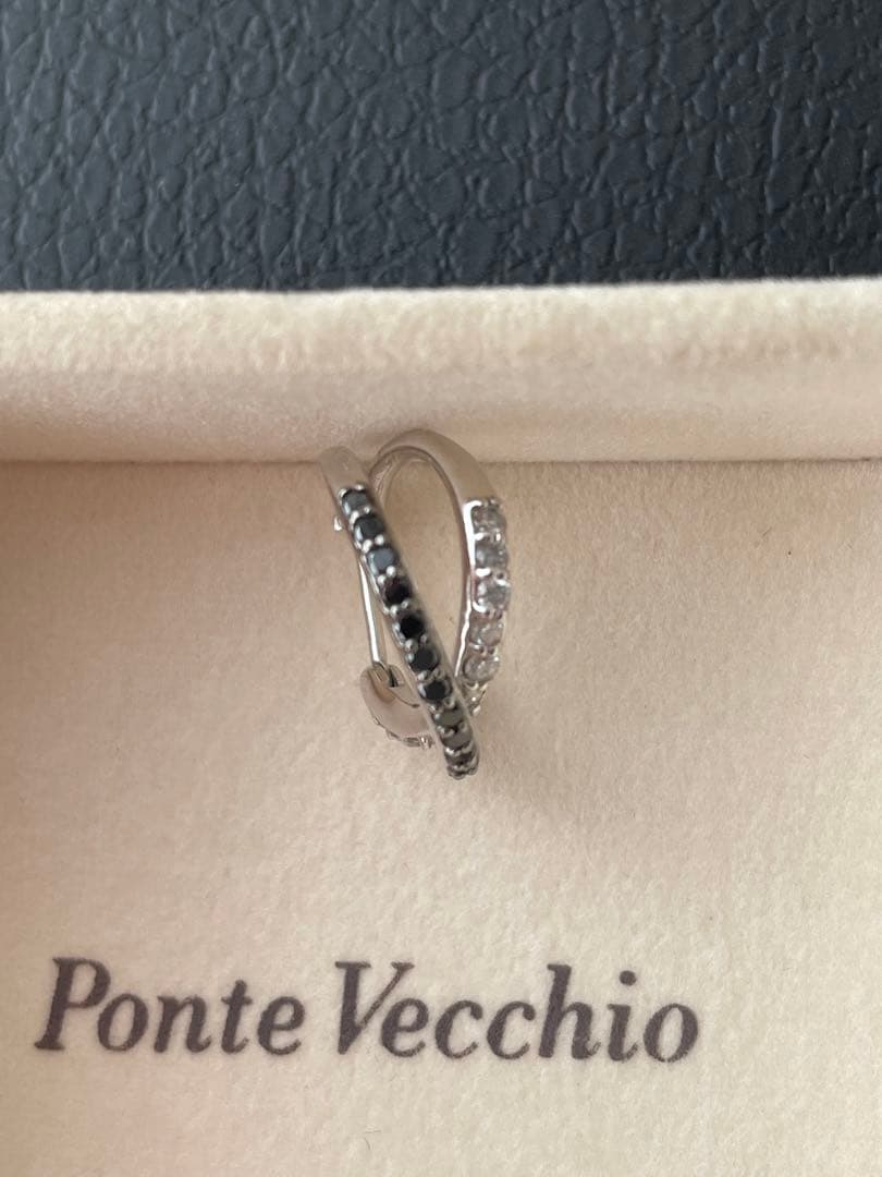 お値下げ　ポンテヴェキオ　ピアス　ダイヤ　ブラックダイヤ　フープピアス　片耳