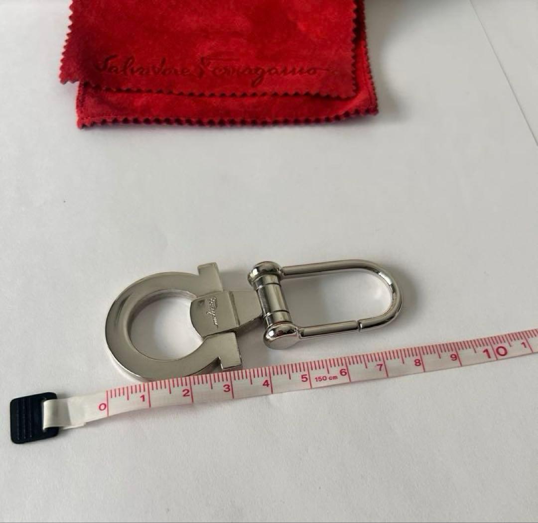 Salvatore Ferragamo フェラガモ キーホルダー キーリング