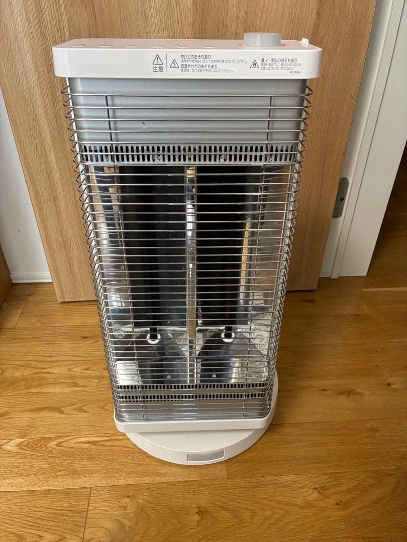 2019年製 DAIKIN ダイキン セラムヒート 暖房機　ERFT11XSE8