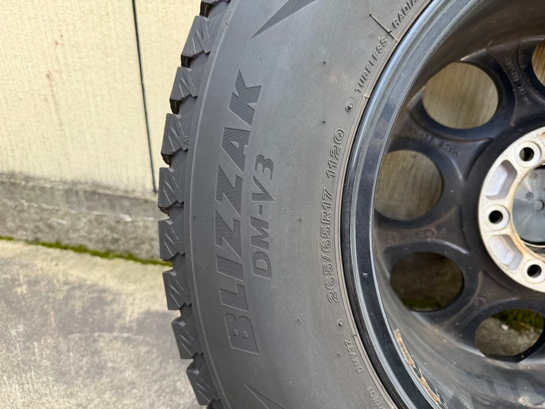 ランクル　プラド ホイール　17インチ　スタッドレスタイヤ付き2万キロ以下