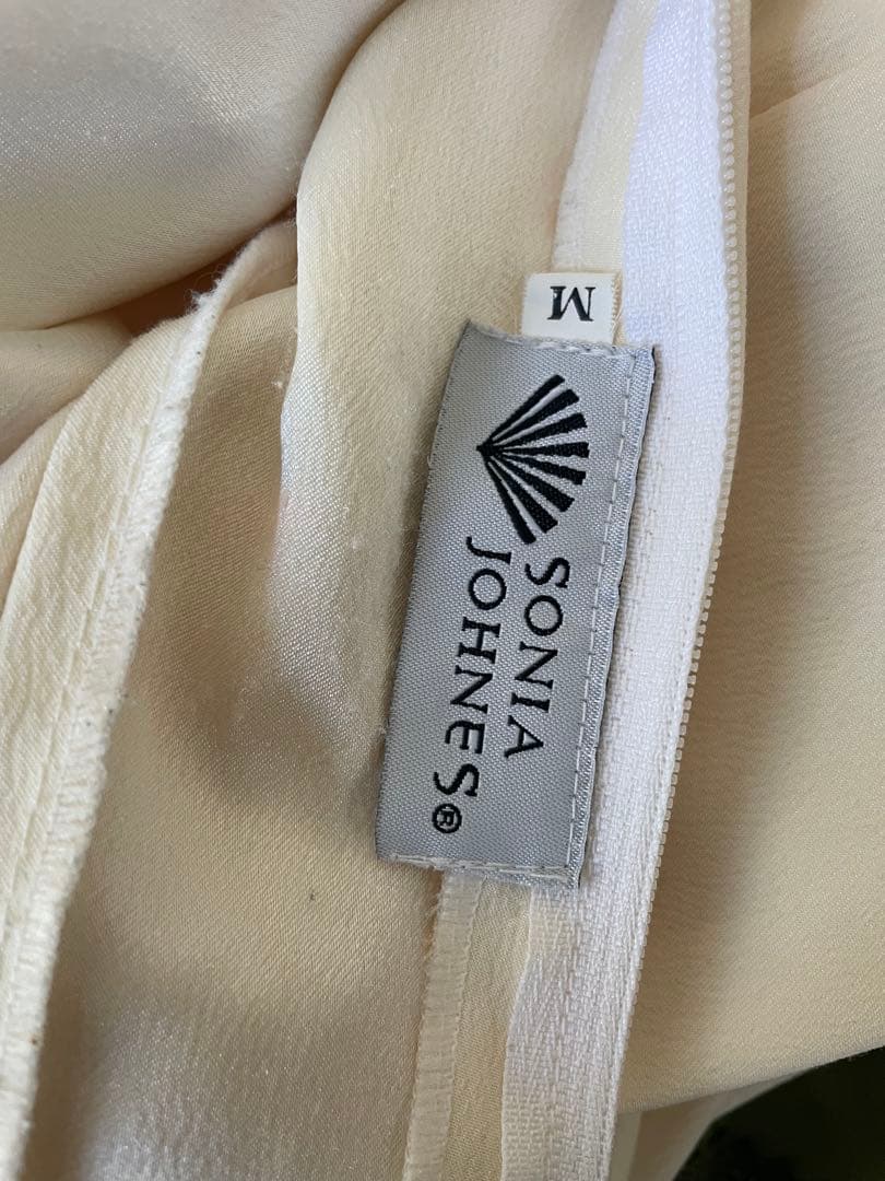 ソニアジョーンズ　スカート クリーム色 ペイズリー柄