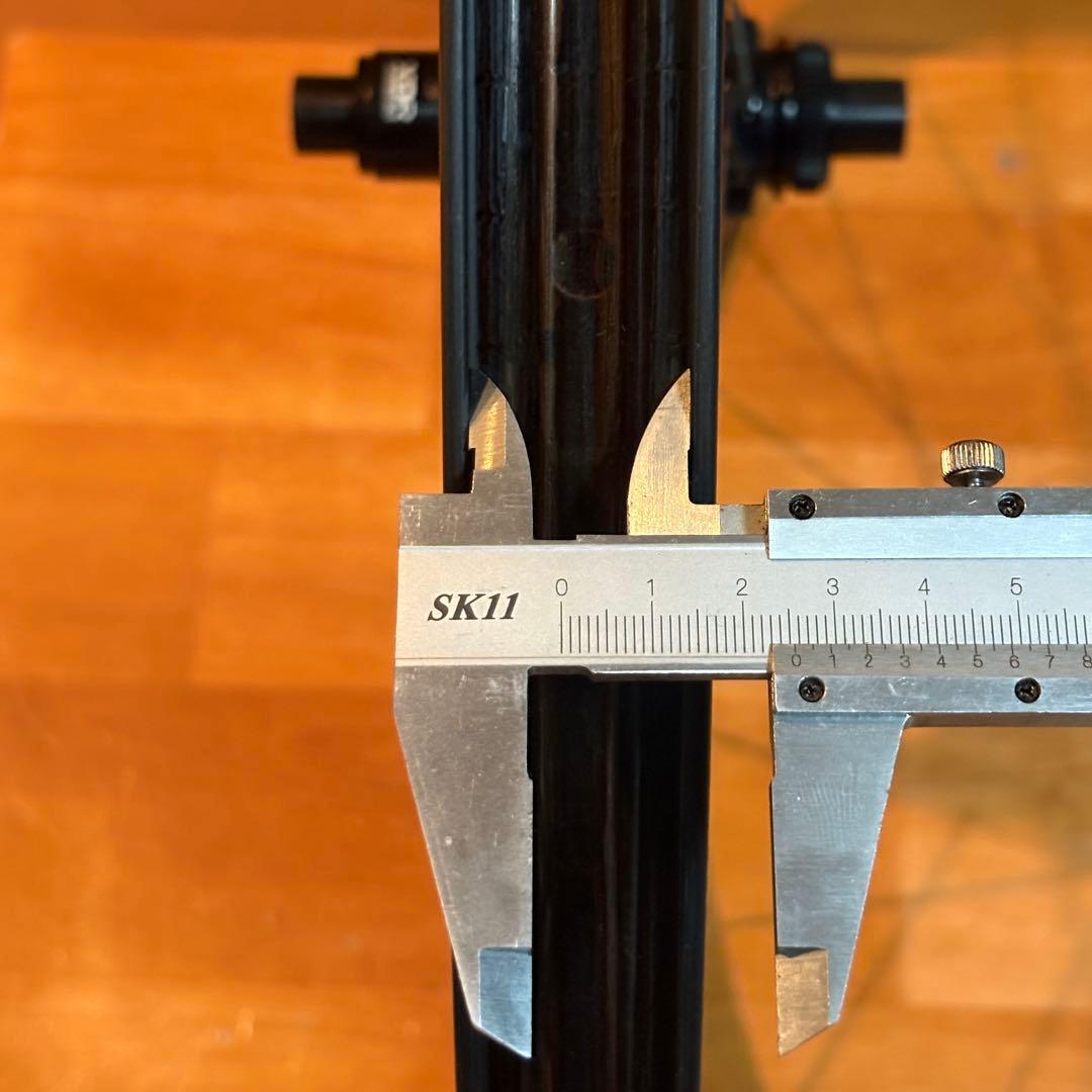 elite カーボンホイール 650B グラベル