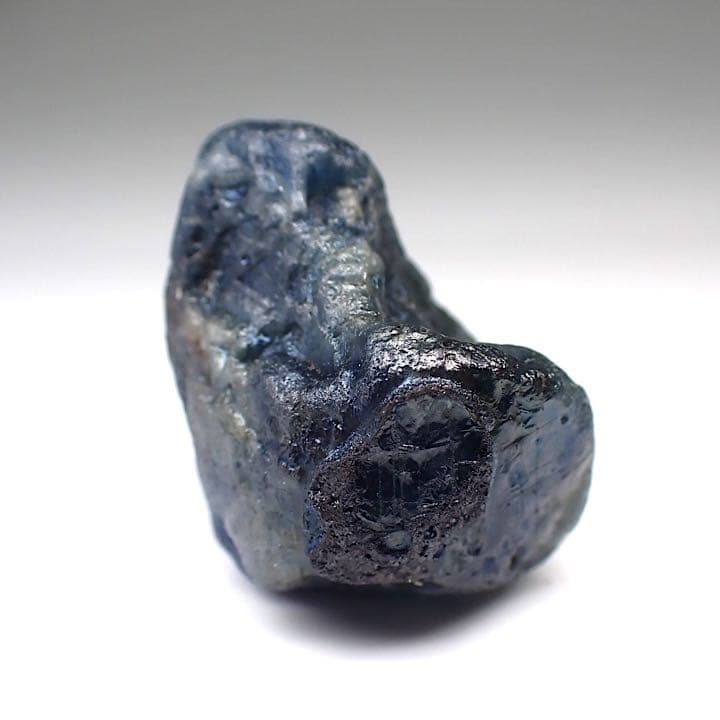 【ブラジル/ミナスジェライス産】サファイア原石