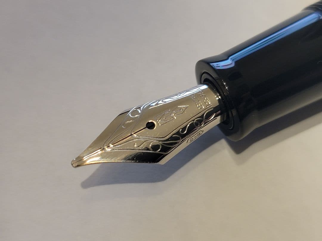 DELTA SOLARIS イエロー 万年筆 B/14K