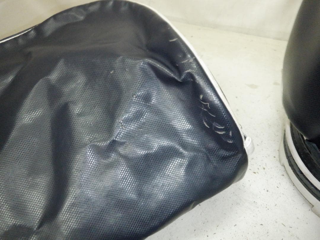  ★トミーヒルフィガー★9.0型★良品★カート