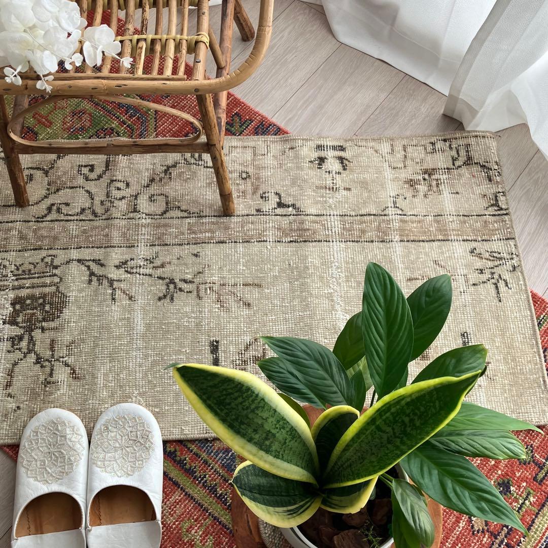 上品ベージュミルキー55×133✳︎花瓶　ロング　ランナー　トルコヴィンテージラグ