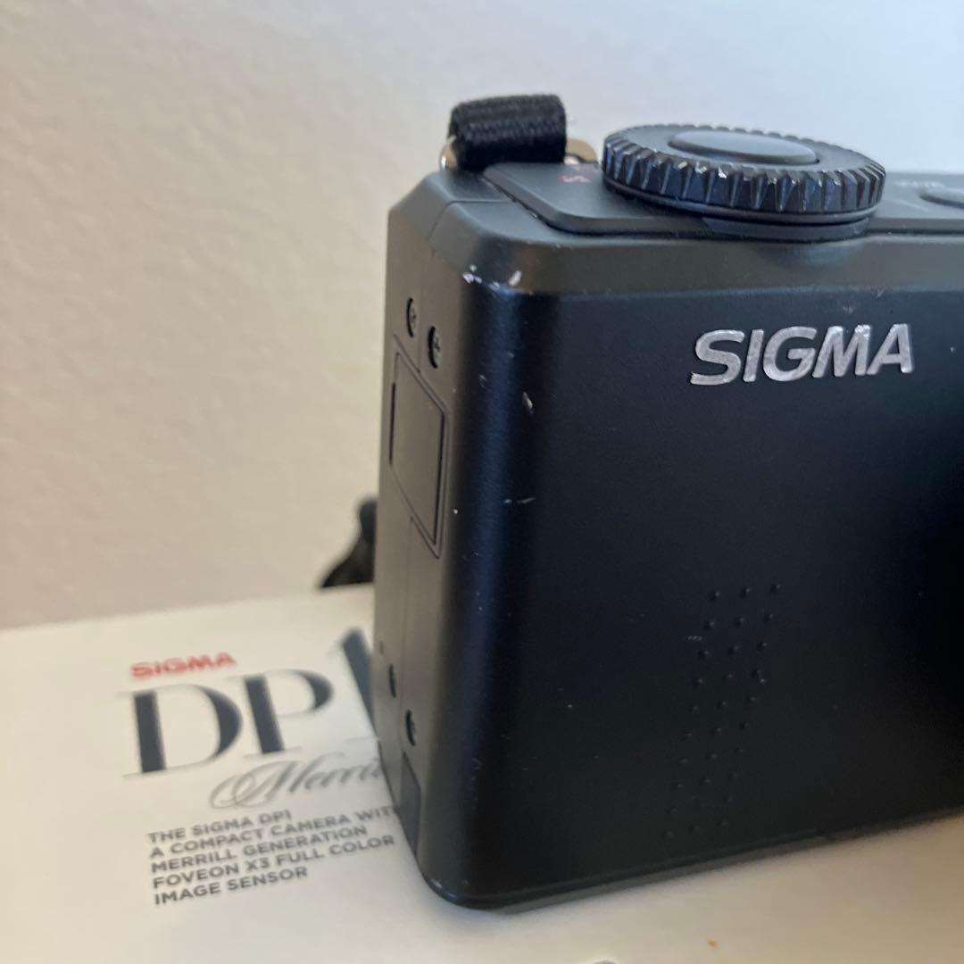 Foveonセンサー最高画質 即戦力付属品完備SIGMA DP1 Merrill
