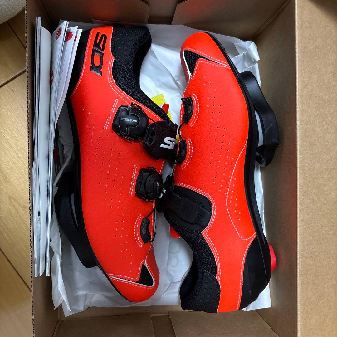 SiDi シューズ　ほぼ新品