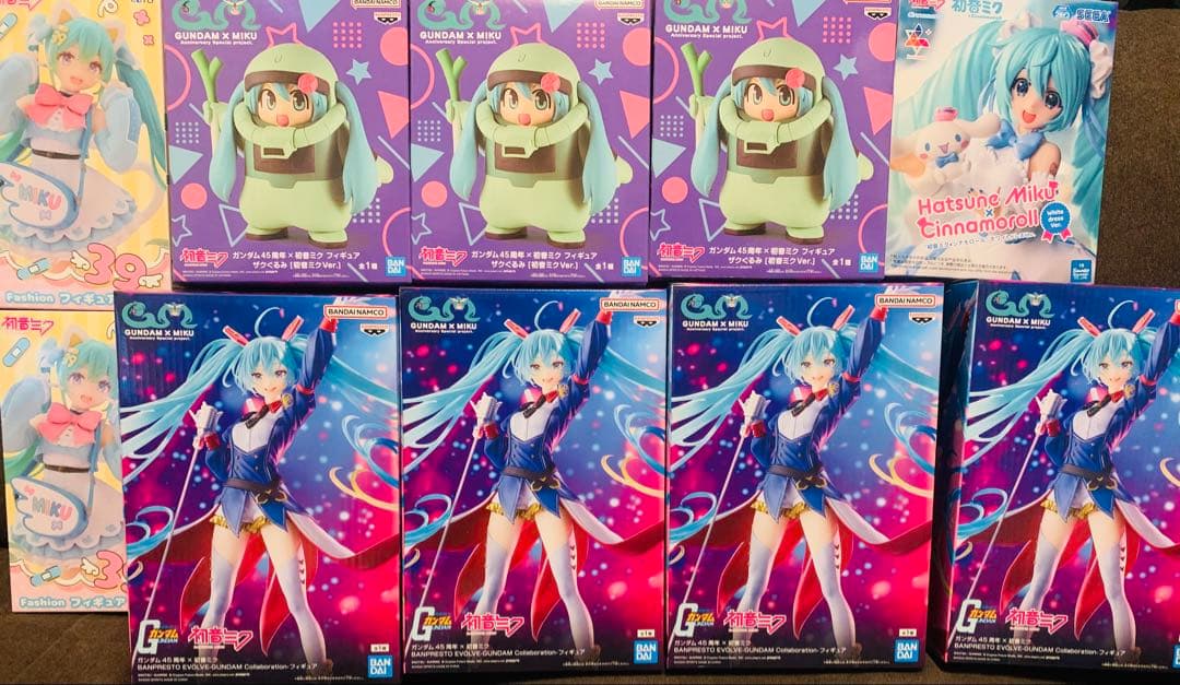 972 初音ミク シナモロール フィギュア ザクミク　おまとめ　ファッション