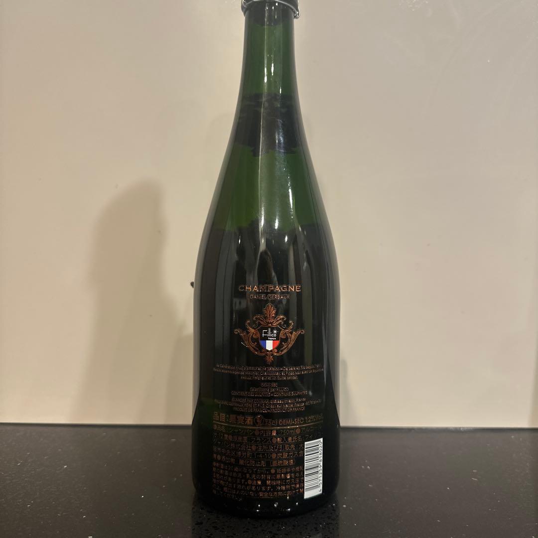 Fillico スカルデザイン シャンパン