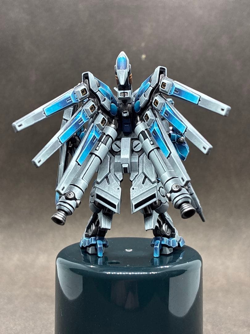 ガンダム アーティファクト Hi-νガンダム 塗装完成品