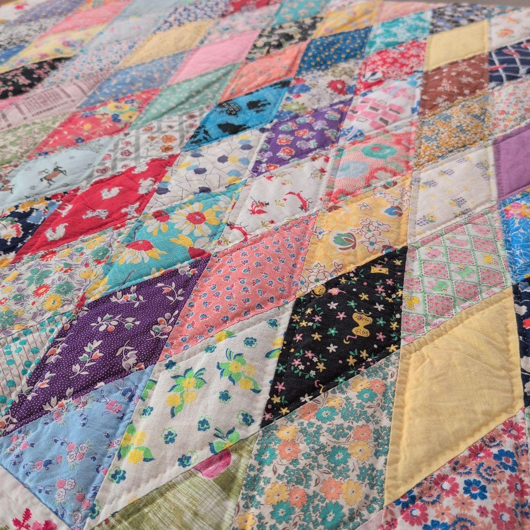 パッチワークキルト　ビンテージ　ハンドメイド