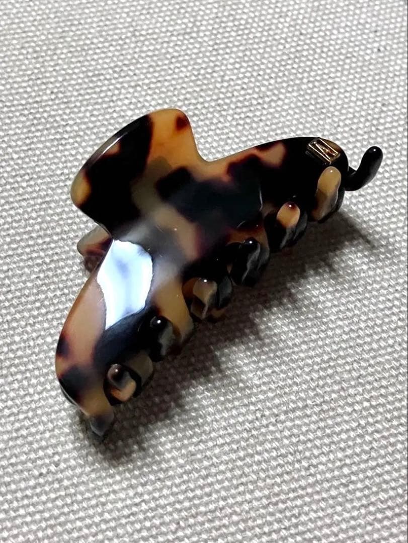 定番 ALEXANDRE DE PARIS べっ甲柄 ヘアクリップ