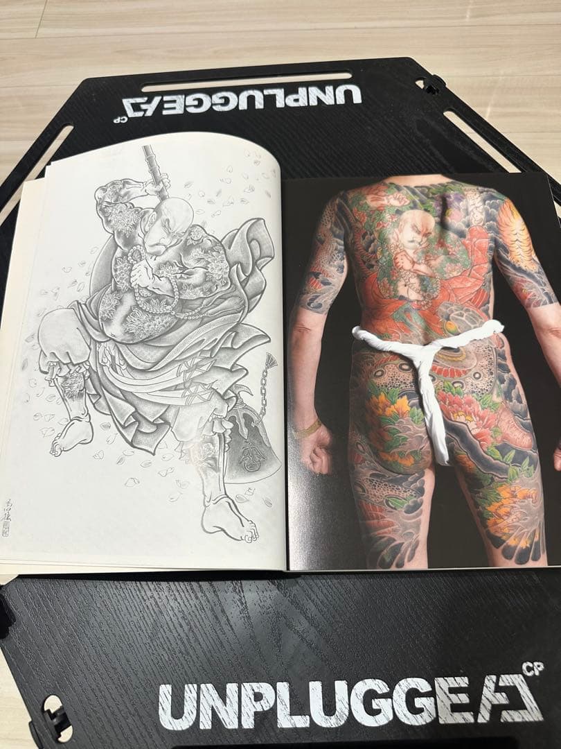 s*l様 三代目彫よし 原画集　スケッチ　刺青　和彫り　タトゥー　稀少　280ペ