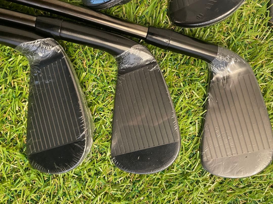 新品　タイトリスト T150 リミテッドエディション　ブラック　アイアン　6本