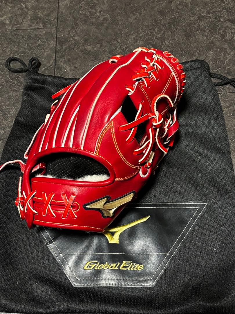Mizuno Global Elite 硬式グローブ レッド