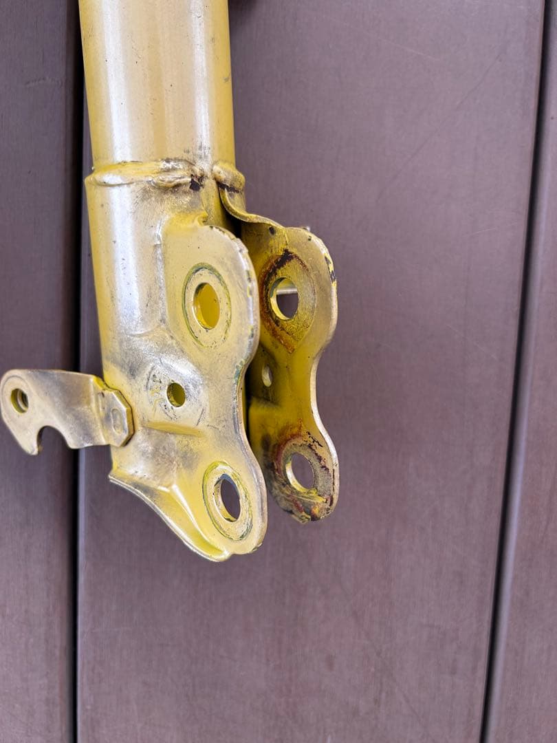 HA36S KYB ローファースポーツ