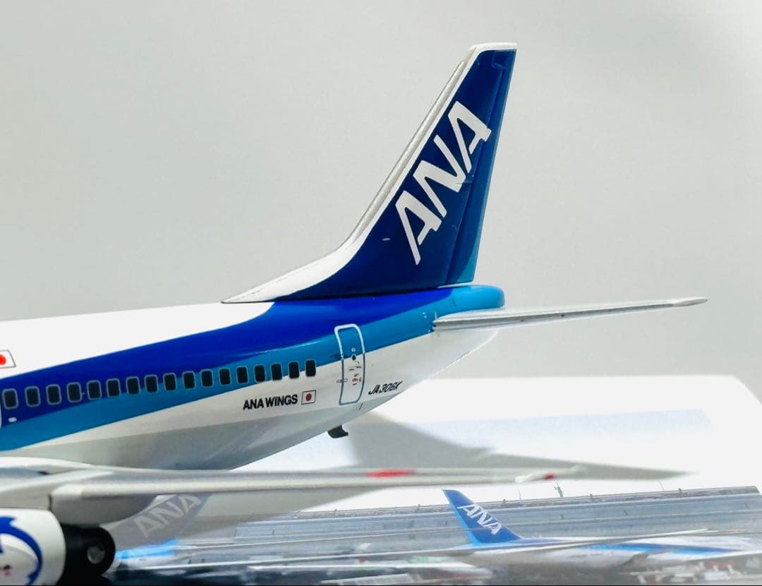 全日空商事 1/200 ANA B737-500 NH20176
