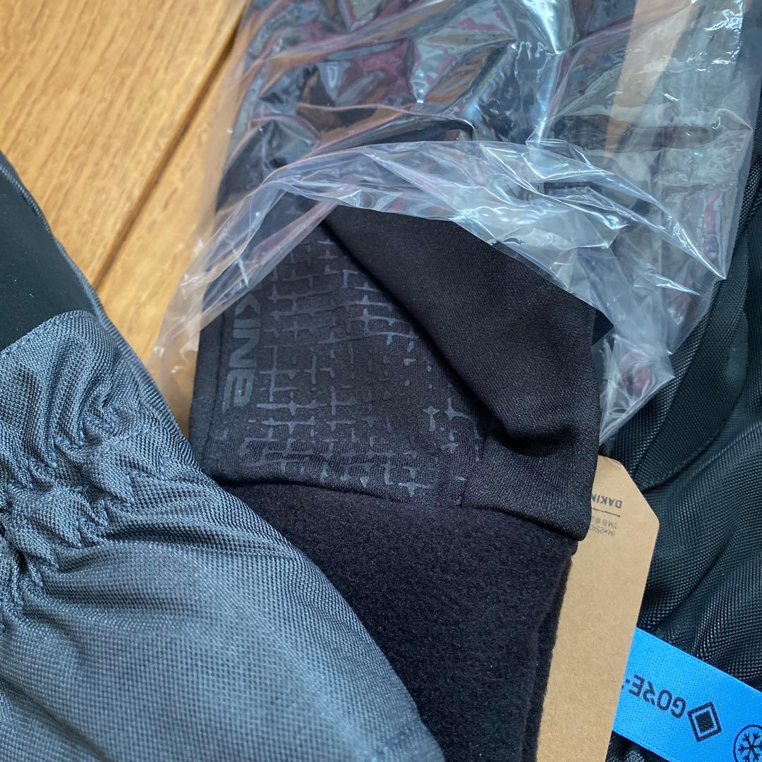 新品　DAKINE グローブ　TITAN ゴアテックス　メンズ　M グレー