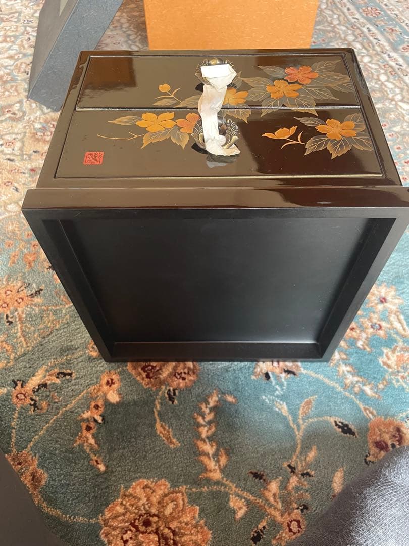 漆　二ツ引タンス