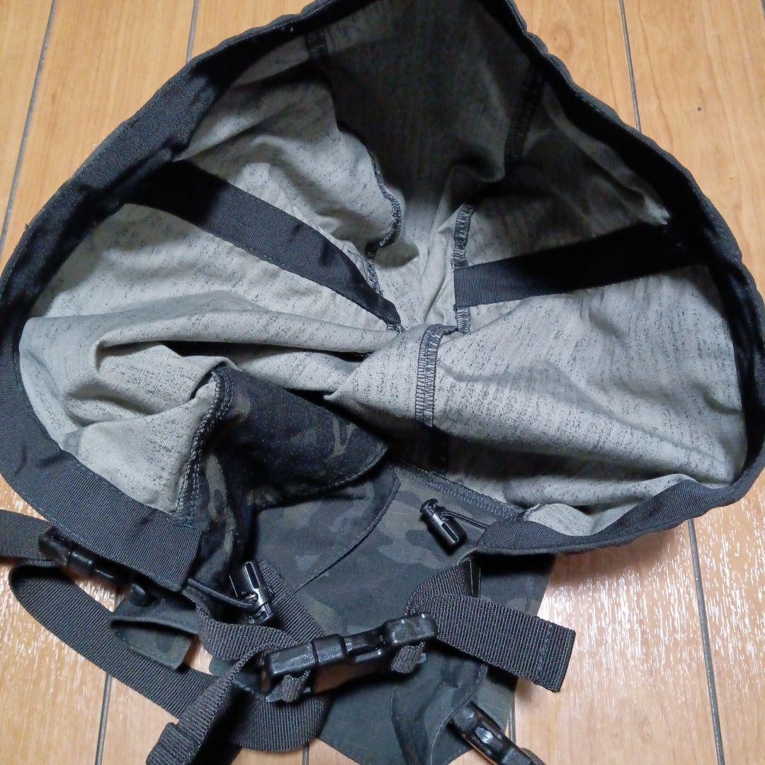 スケルコム　タクティカルアローンフード　マルチカムブラック