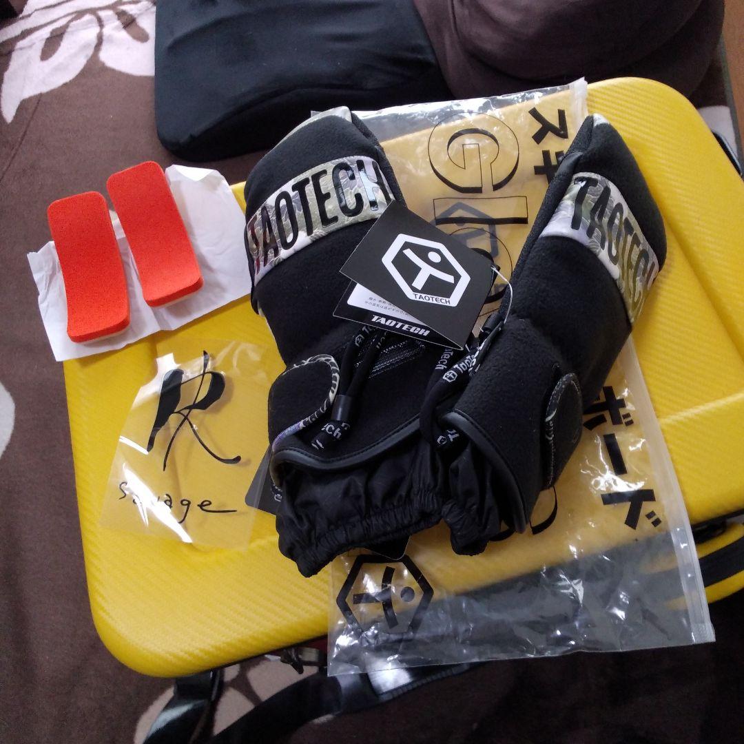 タオテック　ライダーコラボグローブ