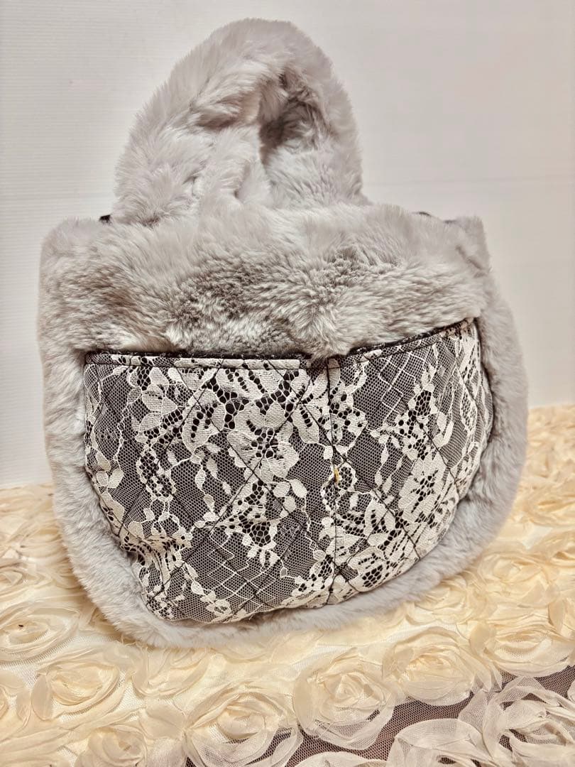 コヤンイサムチョン　グレーブルーファのフリルコロリンバッグ