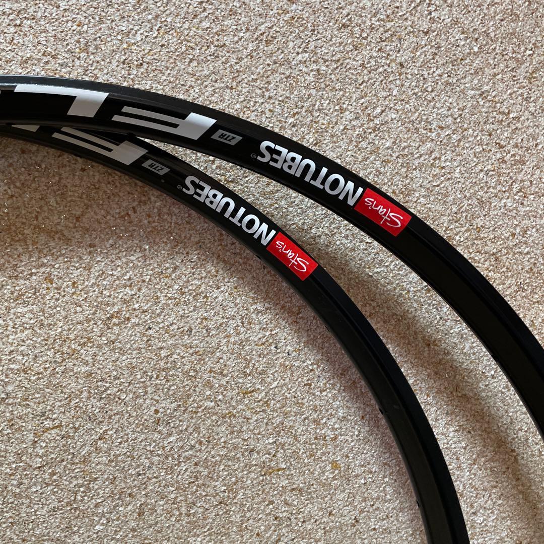 Stan's NOTUBES FLOW EX 27.5インチリム