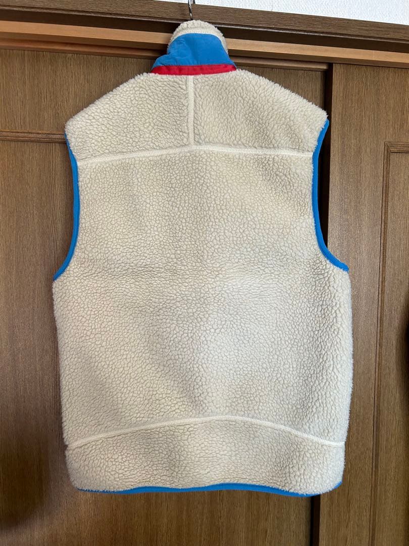 patagonia フリースベスト アイボリー