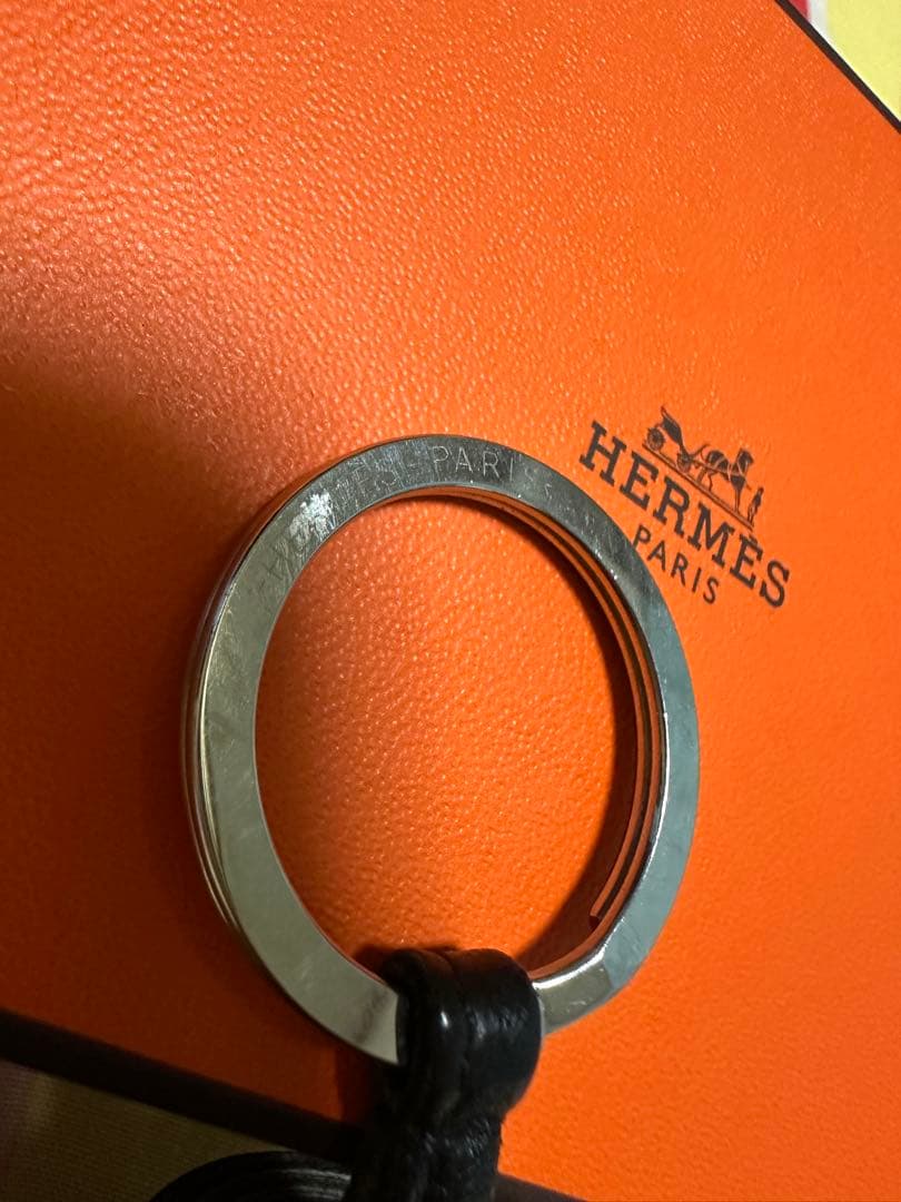 エルメス　カルメン　キーホルダー　入手困難　確実正規品　黒