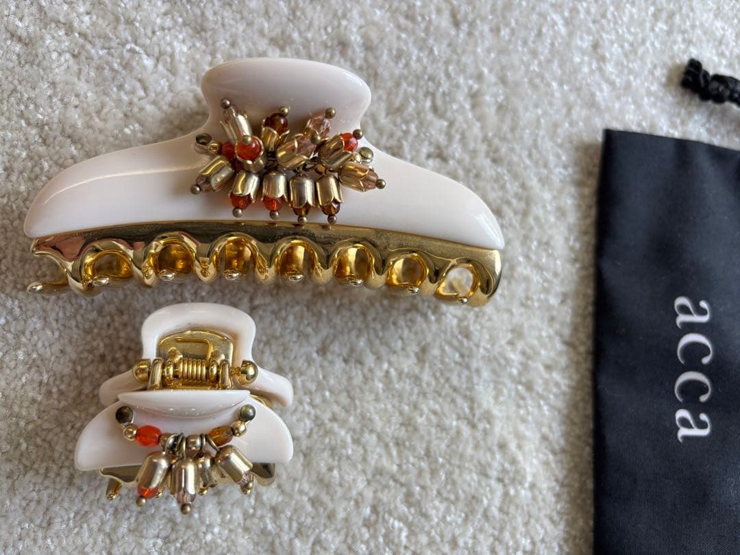 春限定　acca ヘアクリップ 2個セット　大小 薄ピンク