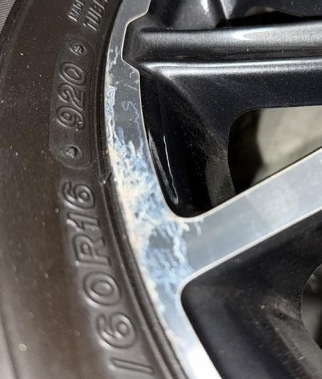 トヨタ 80系ノア/ヴォクシー/エスクァイヤ 純正ホイール スタッドレスタイヤ付