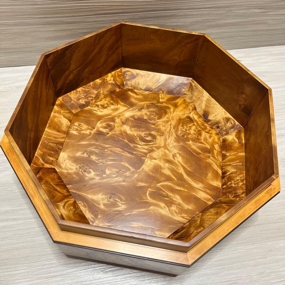 工芸品　栃拭漆八稜筥