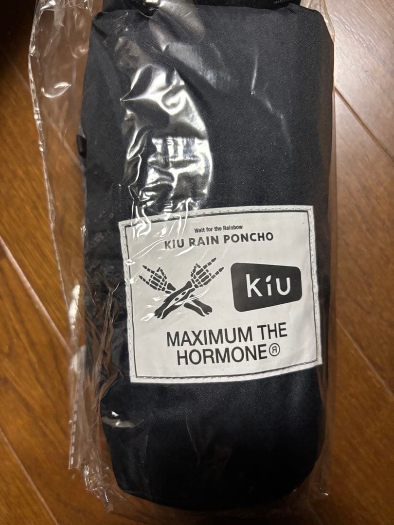マキシマム ザ ホルモン　kiu x コラボ ポンチョ