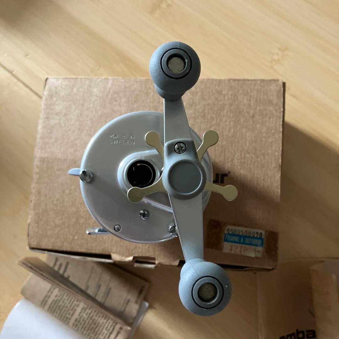 Abu Garcia uc4600c ベイトリール